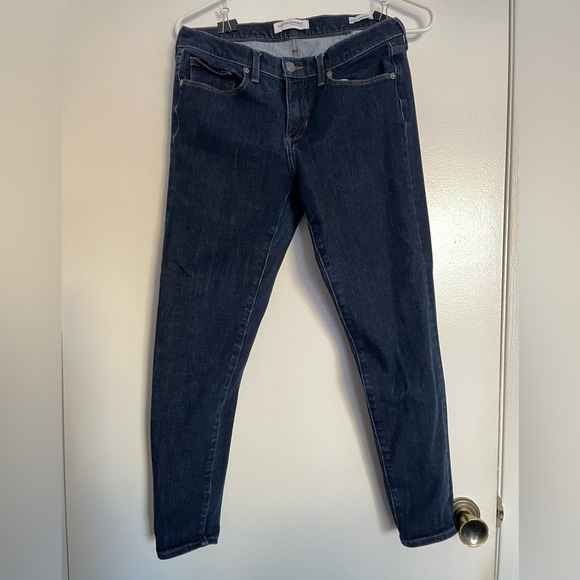 Classic Blue Women's Jeans - Picture 1 of 4